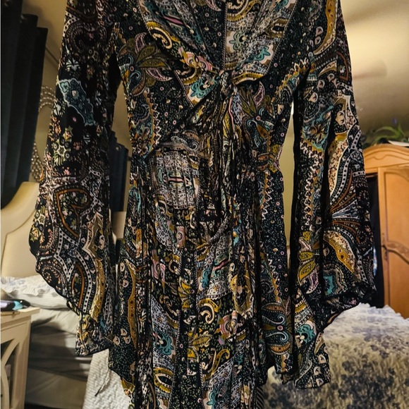 Bohemian Blue Paisley Romper - Picture 2 of 8